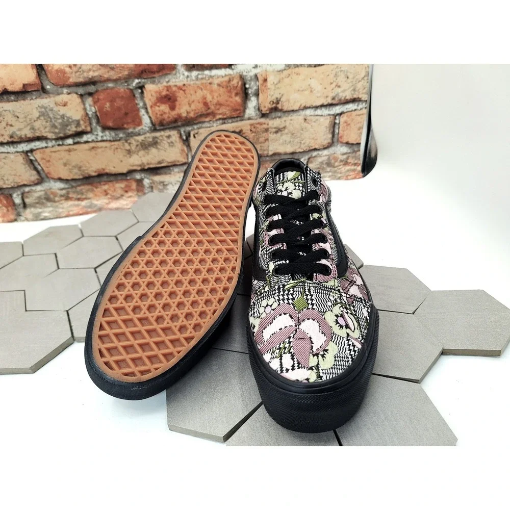 Vans product description